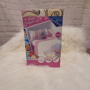 Disney Princess 4-Piece Full Sheet Set, NWT